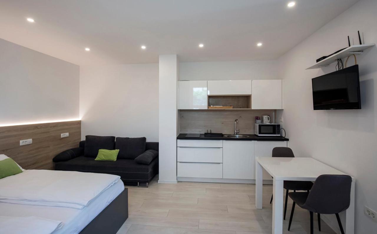 Apartments Vila Apolonia Λιουμπλιάνα Εξωτερικό φωτογραφία