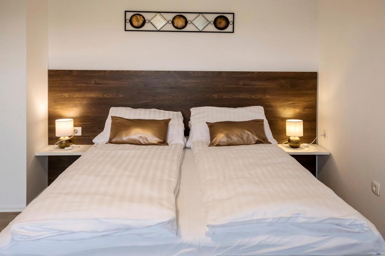 Apartments Vila Apolonia Λιουμπλιάνα Εξωτερικό φωτογραφία