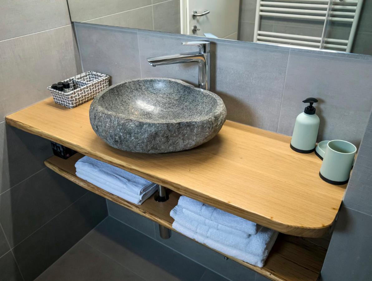 Apartments Vila Apolonia Λιουμπλιάνα Εξωτερικό φωτογραφία