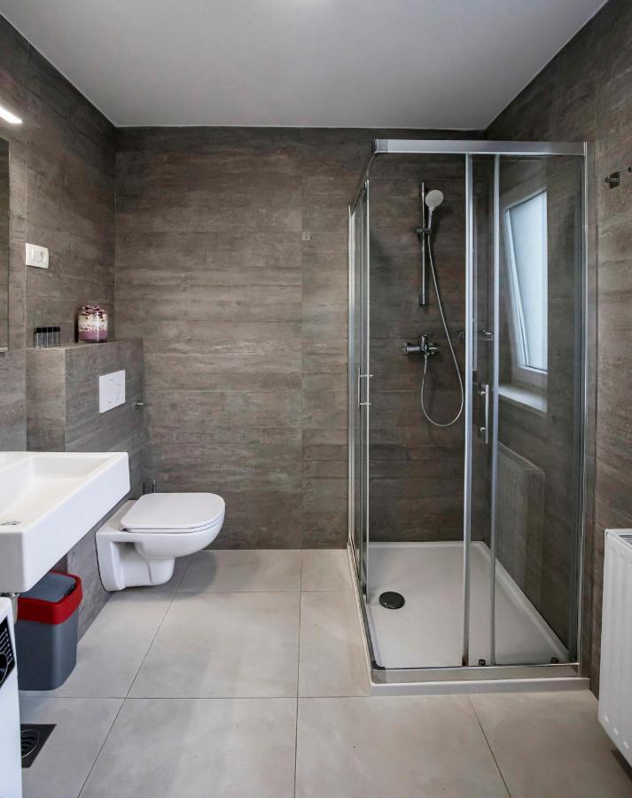 Apartments Vila Apolonia Λιουμπλιάνα Εξωτερικό φωτογραφία